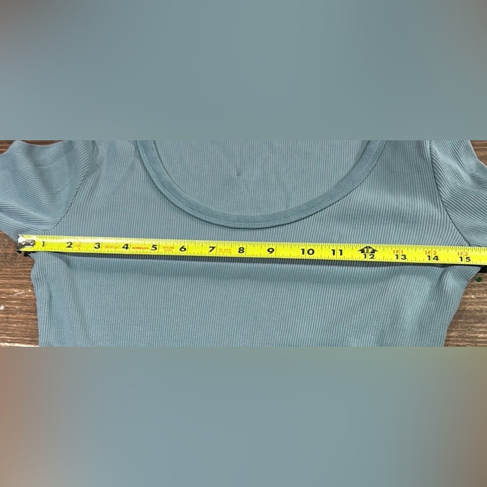 Ribbed Scoop Neck Long Sleeve - Picture 6 of 6
